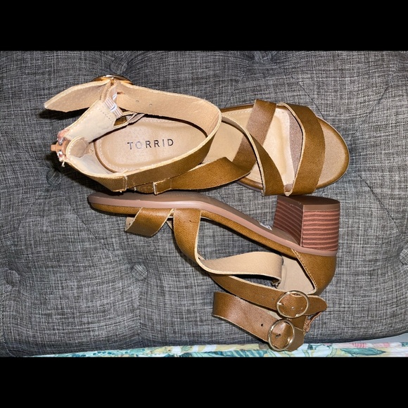 torrid Shoes - Torrid 7W light cognac sandal with small heal